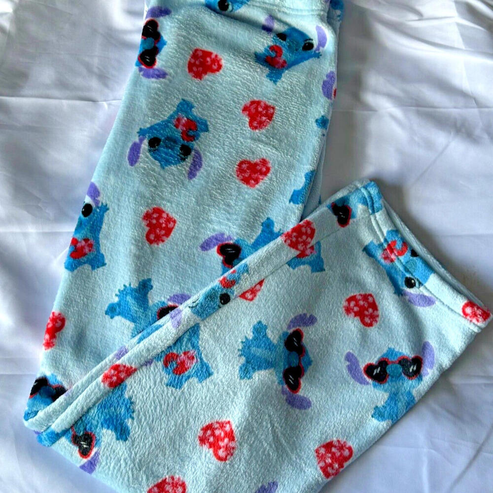 NWT Disney Stitch Women Bleu Red Hearts Valentine Fleece  Pajamas- L